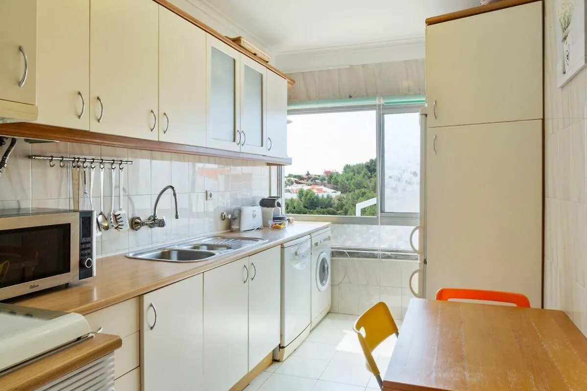 Lovely 2 Bedroom Apartment With Terrace In Cascais Lisboa