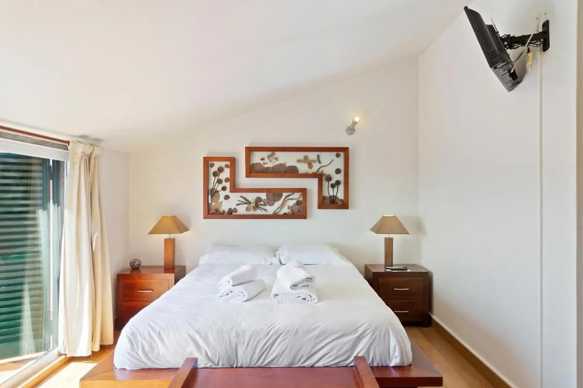 Lovely 2 Bedroom Apartment With Terrace In Cascais Lisboa 0*,  Portugal