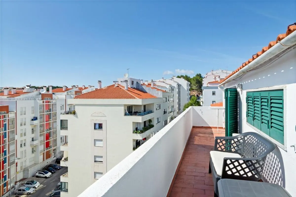 Lovely 2 Bedroom Apartment With Terrace In Cascais Lisboa Portugal